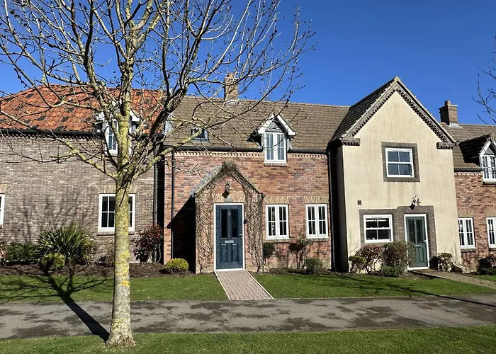 Willow - Part Of The The Bay Filey Village With Pool, Gym And Direct Access, Pub, Restaurant, Tennis And Meadows Walks