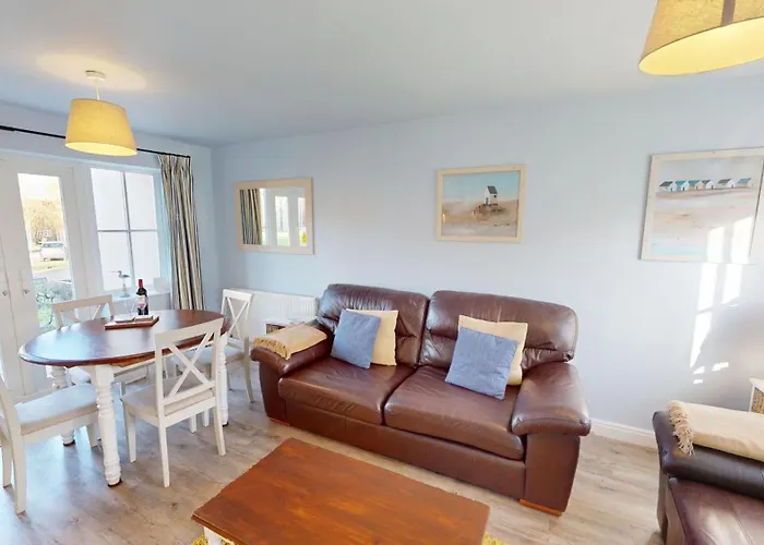 Hébergement de vacances Willow - Part Of The The Bay Filey Village With Pool, Gym And Direct Access, Pub, Restaurant, Tennis And Meadows Walks Reighton