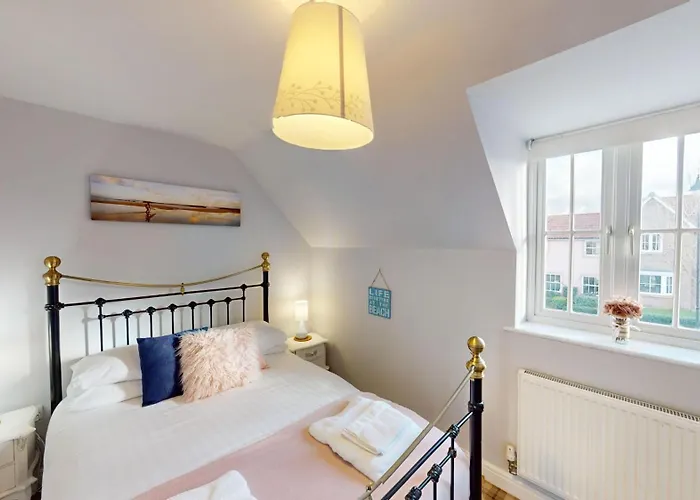 Willow - Part Of The The Bay Filey Village With Pool, Gym And Direct Access, Pub, Restaurant, Tennis And Meadows Walks