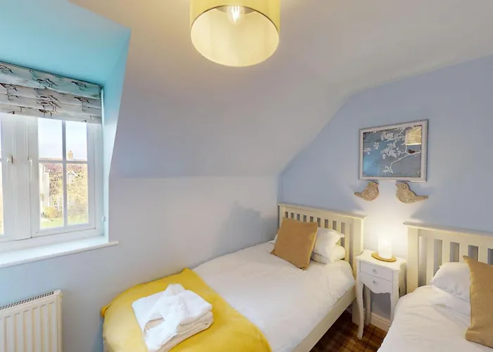 Hébergement de vacances Willow - Part Of The The Bay Filey Village With Pool, Gym And Direct Access, Pub, Restaurant, Tennis And Meadows Walks *