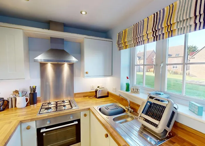 Willow - Part Of The The Bay Filey Village With Pool, Gym And Direct Access, Pub, Restaurant, Tennis And Meadows Walks Hébergement de vacances Reighton