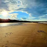 Willow - Part Of The The Bay Filey Village With Pool, Gym And Direct Access, Pub, Restaurant, Tennis And Meadows Walks Holiday home