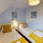 Holiday home Willow - Part Of The The Bay Filey Village With Pool, Gym And Direct Access, Pub, Restaurant, Tennis And Meadows Walks