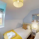 Holiday home Willow - Part Of The The Bay Filey Village With Pool, Gym And Direct Access, Pub, Restaurant, Tennis And Meadows Walks *